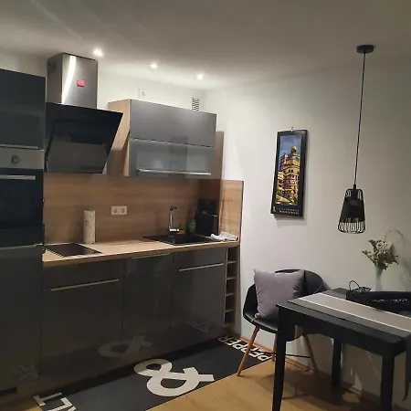 Businessappartement Nr 2 *